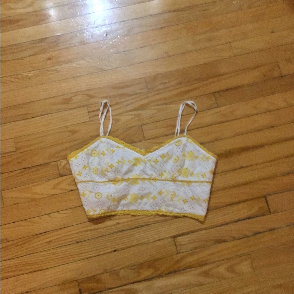 Cotton lace crop top